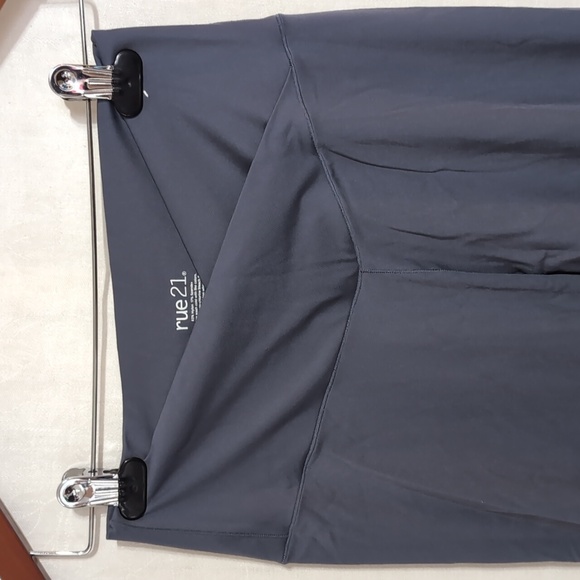 Rue 21 Dark Slate Gray Cross Waist Flare Leggings Size Medium - Picture 3 of 5